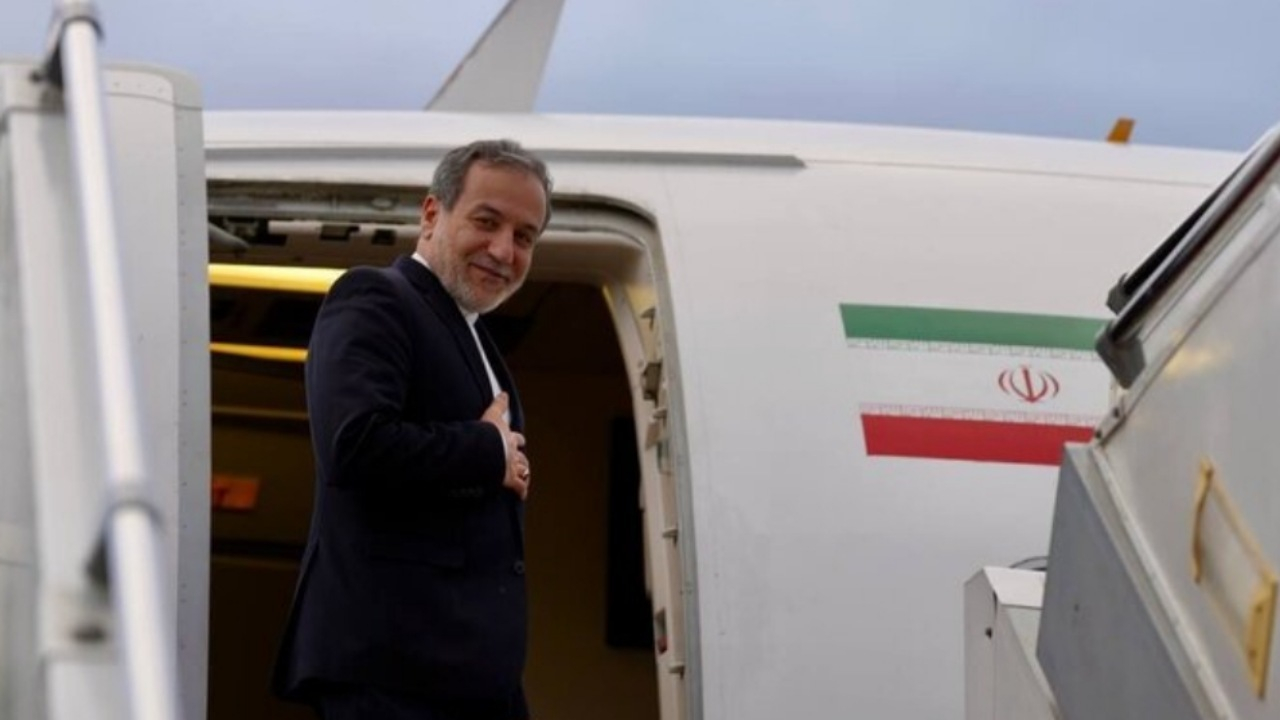 عراقچی عازم ژنو شد