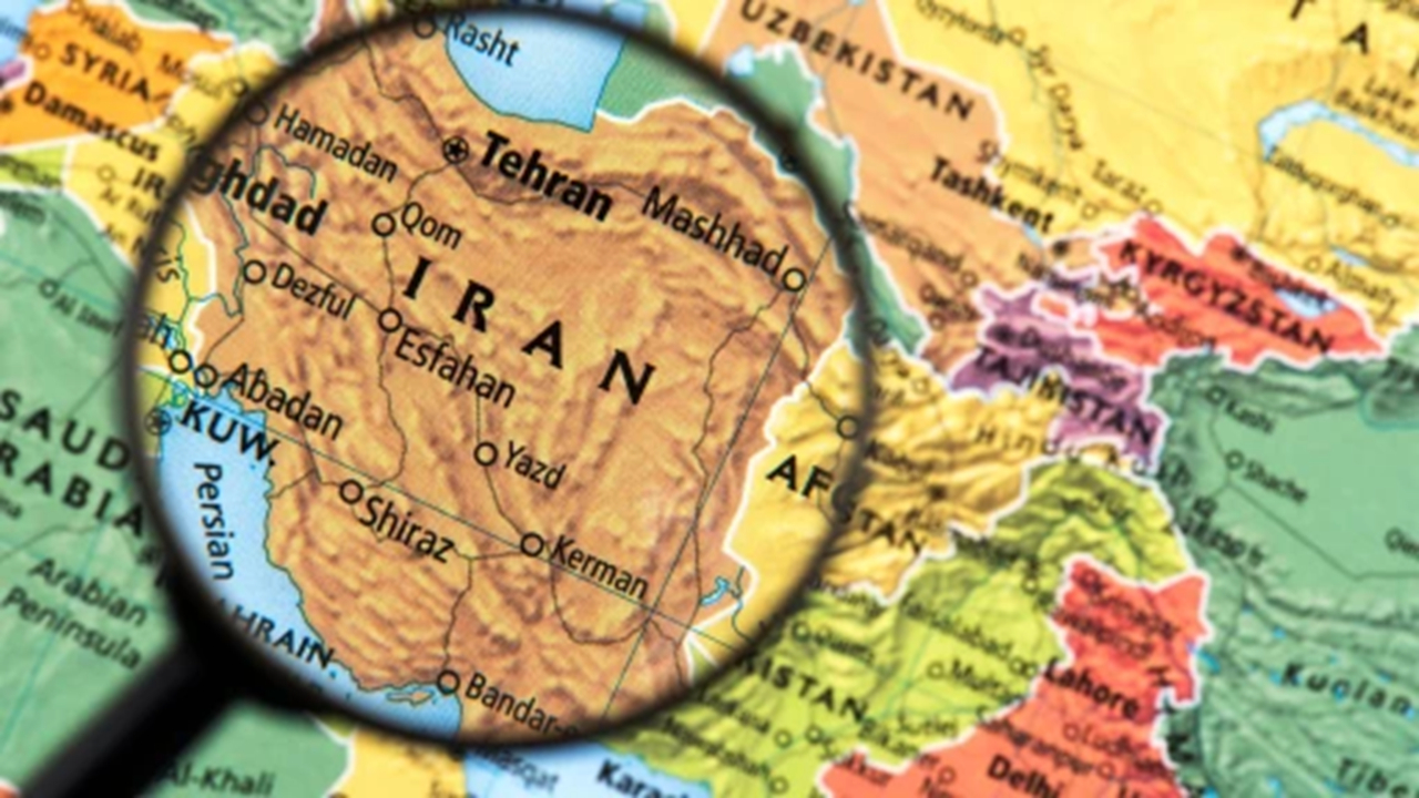 از رقابت تا همکاری قدرت‌های استعماری در ایران