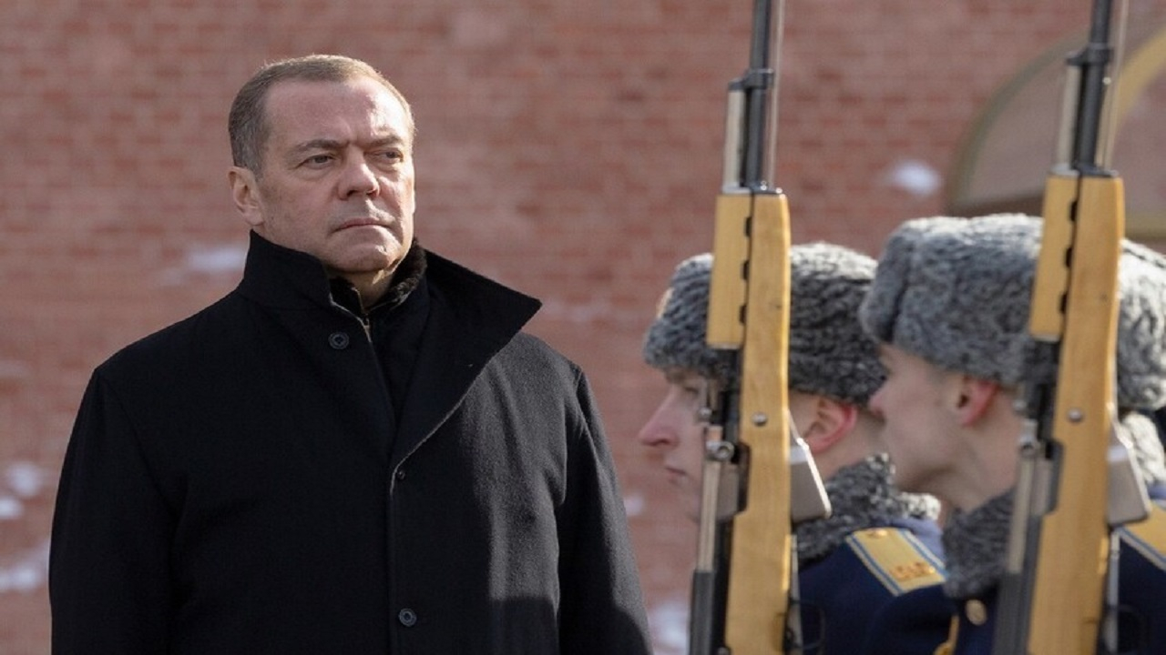 خط‌ونشان هسته‌ای مدودف برای لندن و پاریس