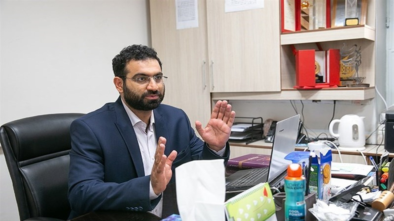 وقتی پروفسور علم برق، پزشک میشود؛ خلق فناوری تشخیص سرطان با دقت نانو