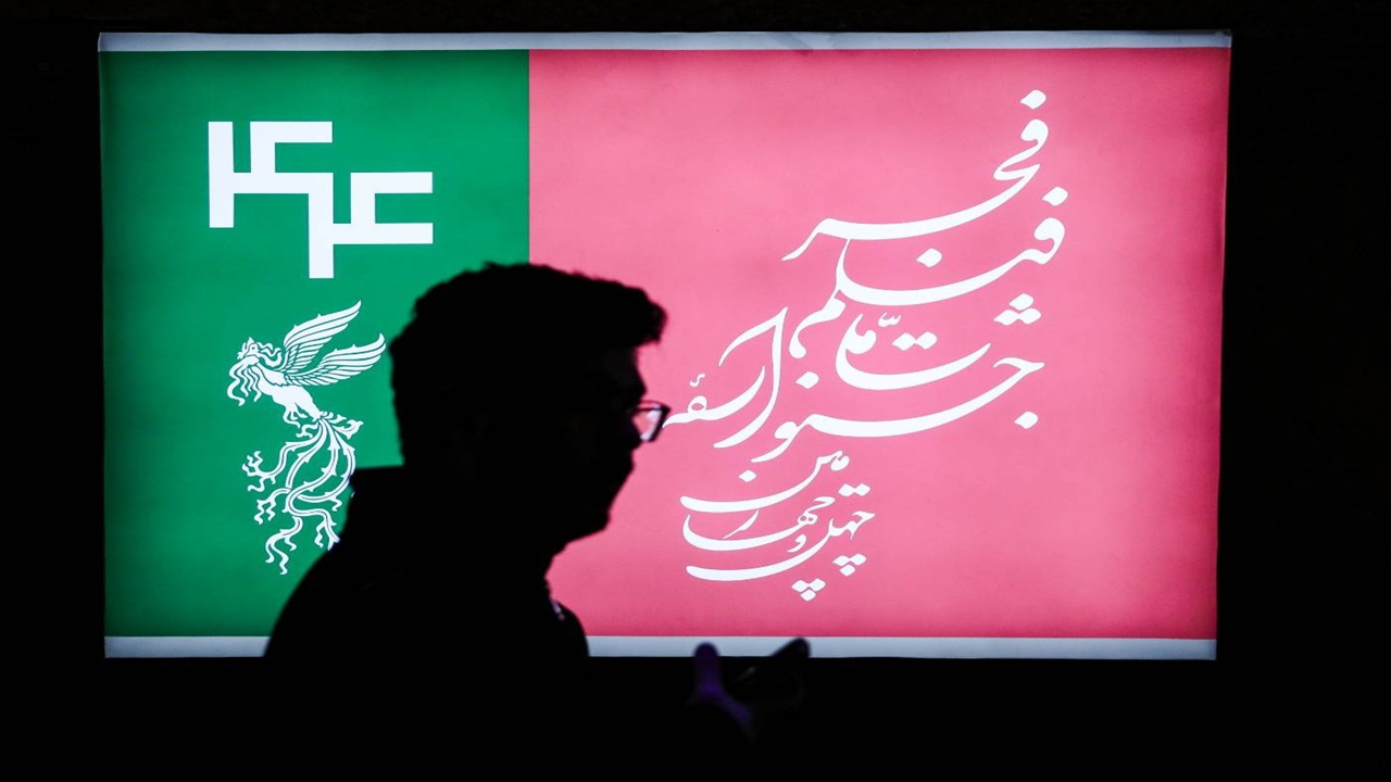 بی‌مخیسم باخت، فجر برد