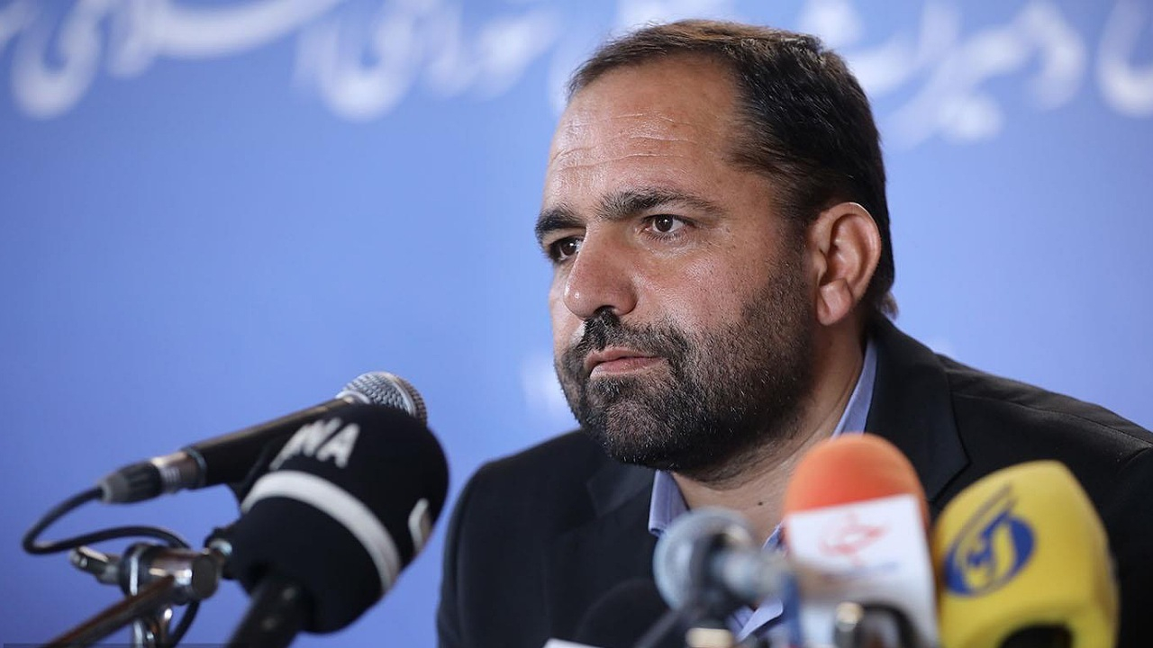 شناسنامهدار شدن ۹ درخت کهنزیست تهران