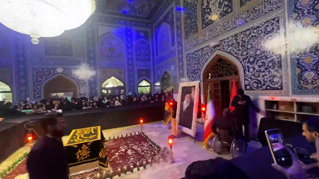 ویدئوی زمانگریز از مسیر رواق دارالذکر و مزار رهبر شهید + فیلم