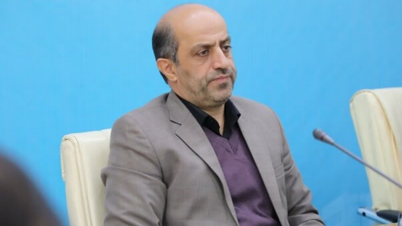 راهنمایی دانش آموزان برای هدایت تحصیلی/ لزوم تجهیز واحد‌های آموزشی به هوش مصنوعی