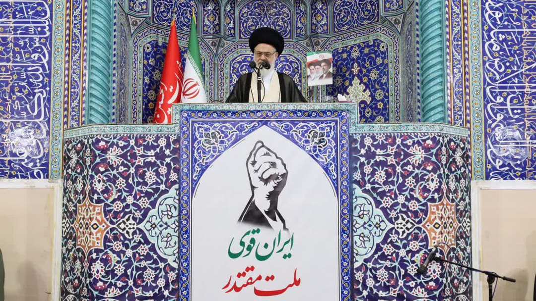 آیتالله حسینی بوشهری: معیشت مردم با تدبیر مسئولان صیانت شود