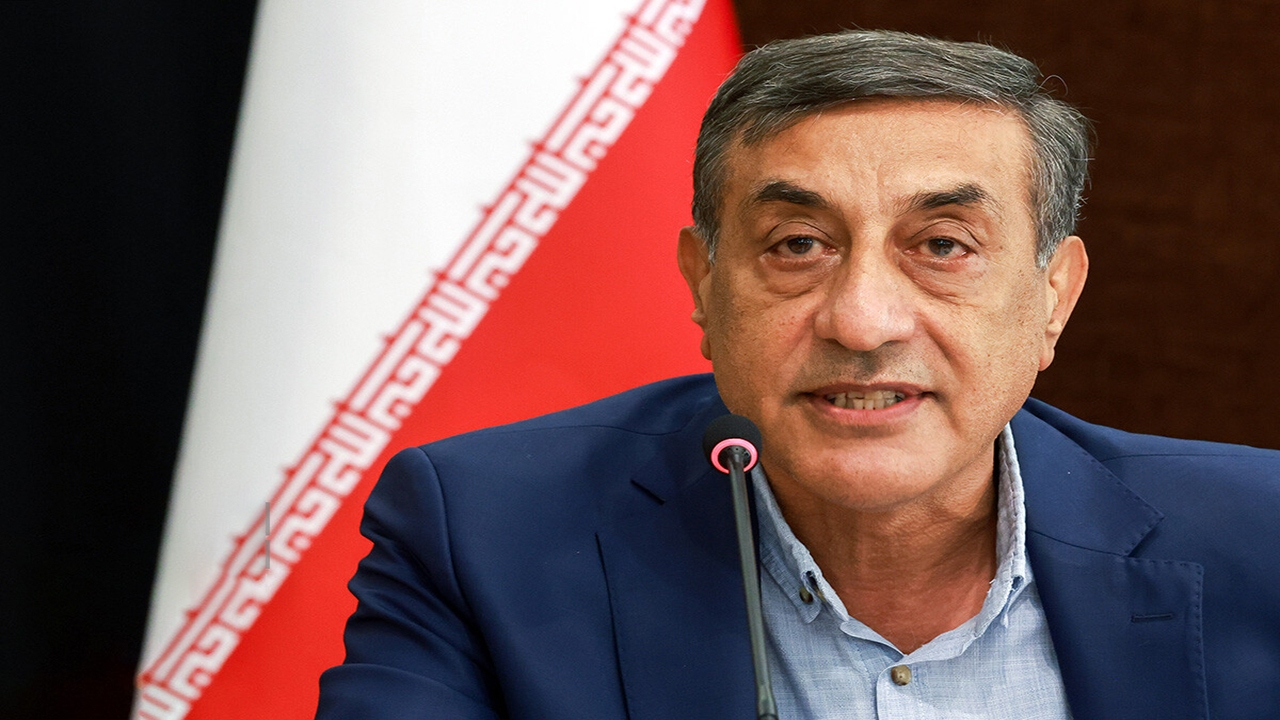 دولت همه توان خود را برای ارتقای کمی و کیفی جامعه فرهنگیان بهکارمیگیرد