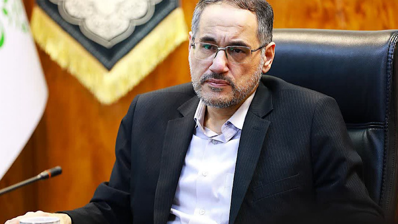 دشمن می‌خواهد نظام حکمرانی کشور دچار فرسودگی شود