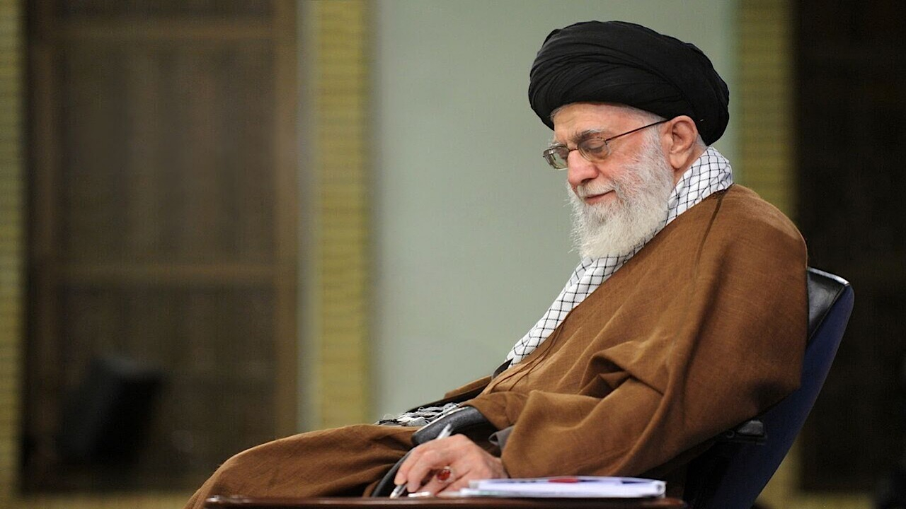 پیام مقام معظم رهبری به مناسبت چهلمین روز شهادت جمعی از هم‌میهنان، سرداران نظامی و دانشمندان هسته‌ای
