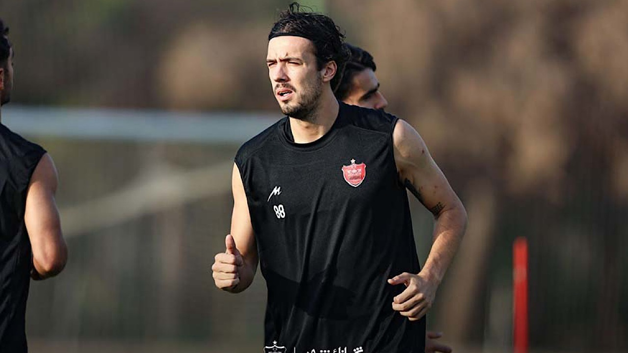 باکیچ: هواداران زیاد، باعث حضورم در پرسپولیس شد/ بیصبرانه منتظر بازی در ورزشگاه آزادی هستم