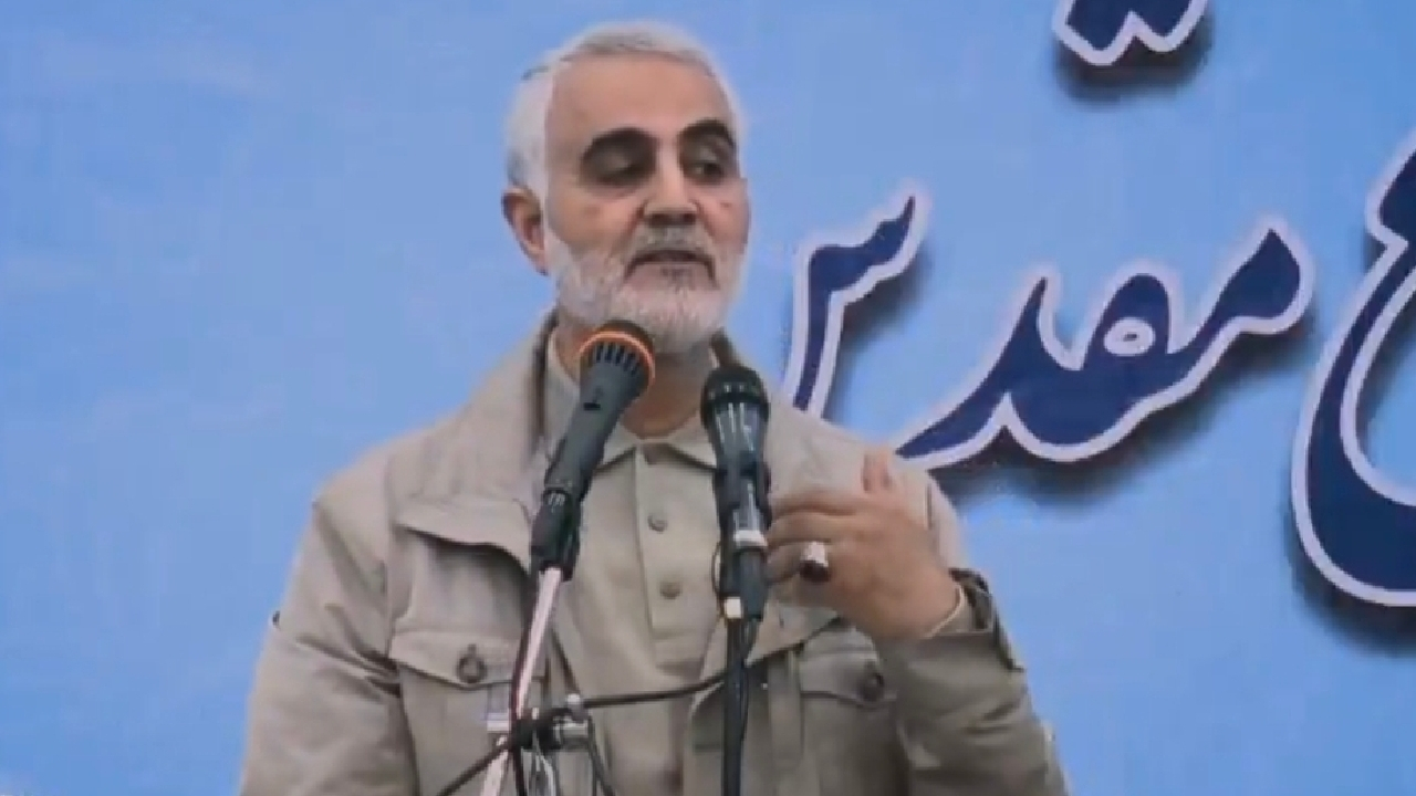 مرور سخنان شهید سلیمانی در رابطه با جنگ علیه آمریکا + فیلم