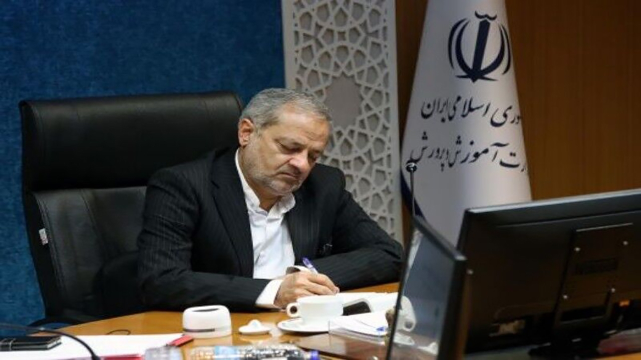 کاظمی درگذشت مولف کتاب‌های درسی قرآنی را تسلیت گفت
