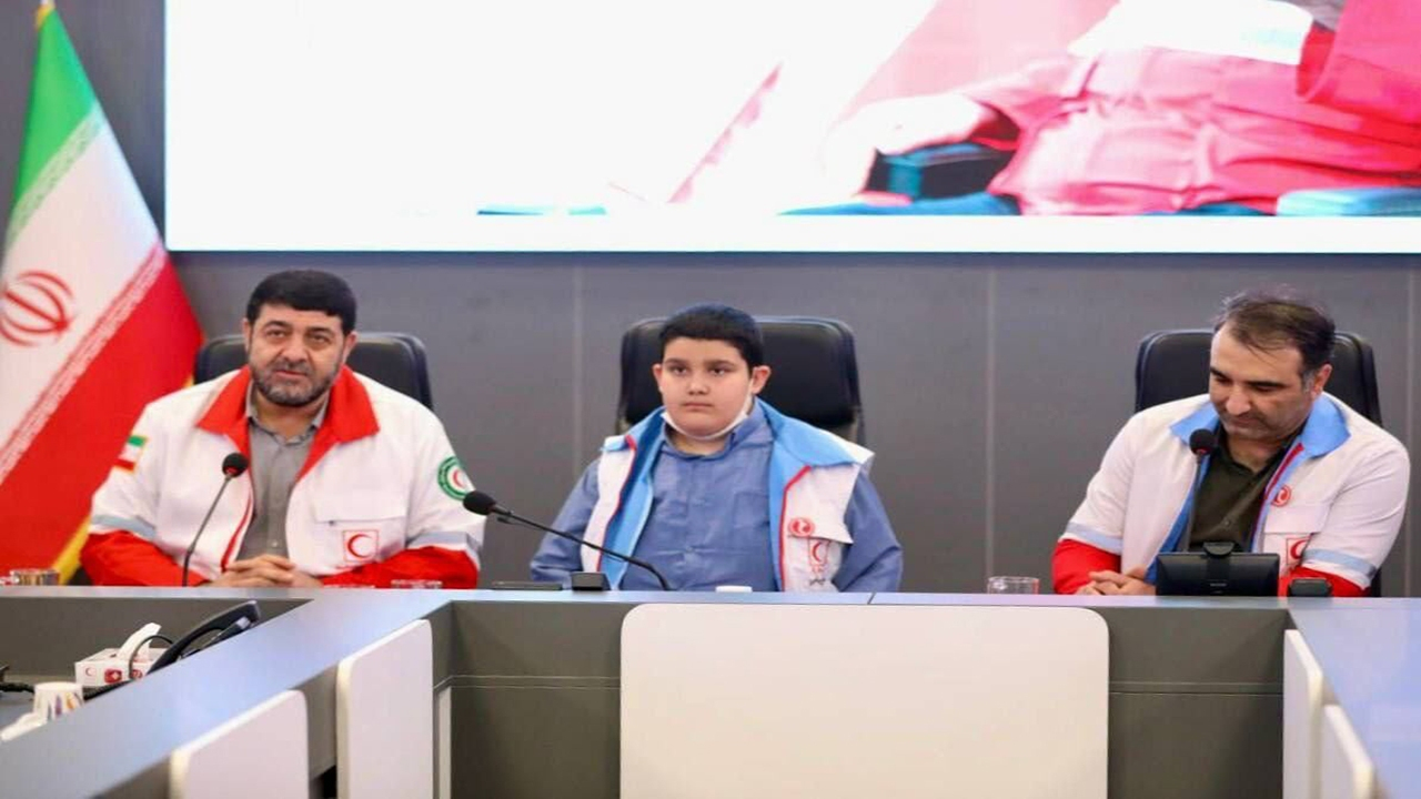 کولیوند: هلال احمر کانون پرورش انسانهای فداکار و ایثارگر است