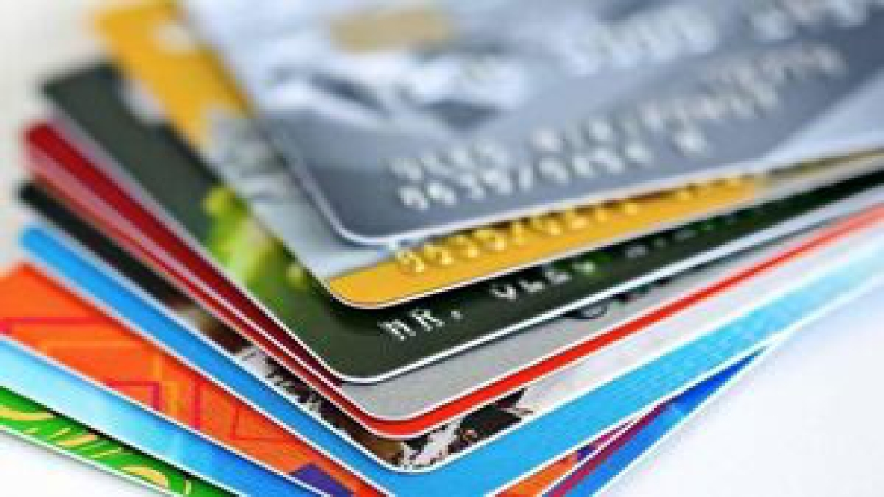عواقب اجاره کارت بانکی و مسئولیت کیفری سنگین برای صاحب حساب