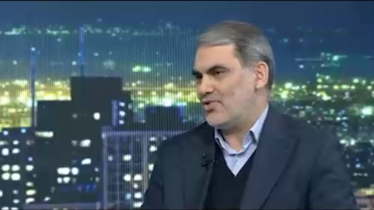 تحریم مجدد ایران و ارسال ناو‌های جدید از سوی آمریکا به‌نوعی خودزنی است