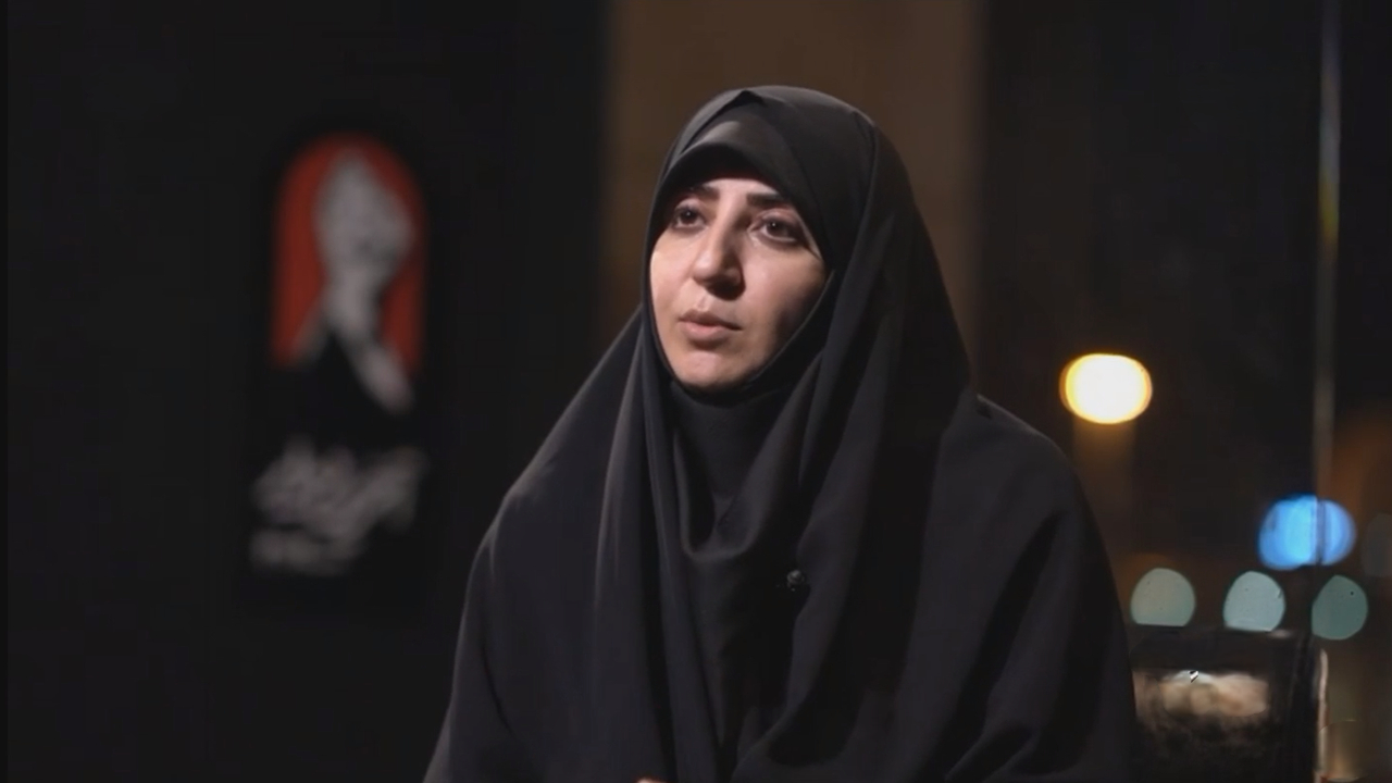 خاطره ماندگار مجری خبر از دیدار با رهبر شهید انقلاب + فیلم