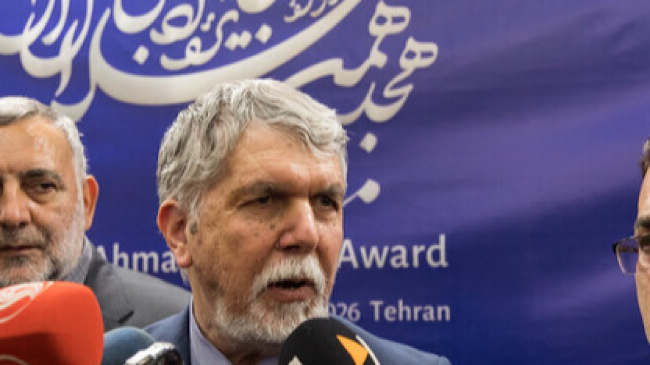 تاثیر تک‌نرخی شدن ارز بر مسئله کاغذ