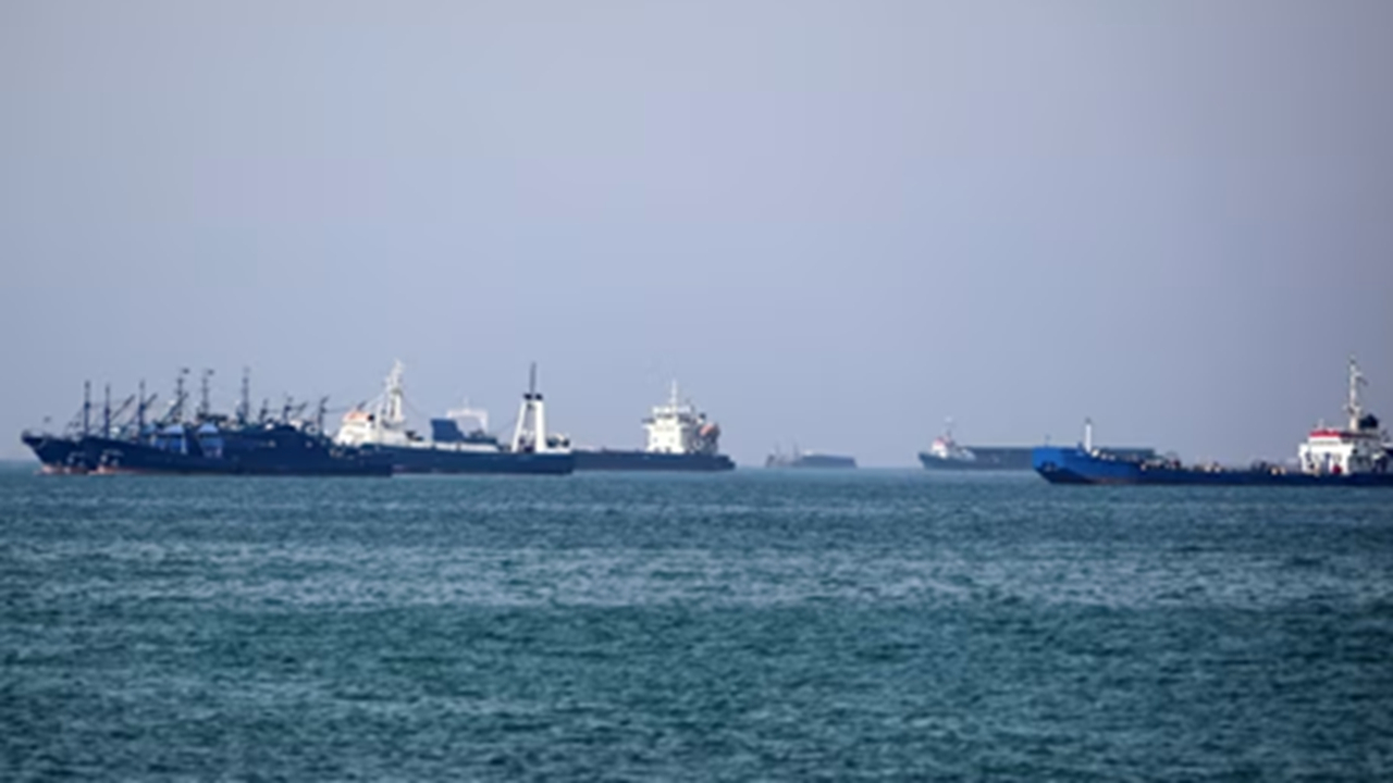 رویترز: ایران قصد ندارد در تنگه هرمز رزمایش نظامی برگزار کند