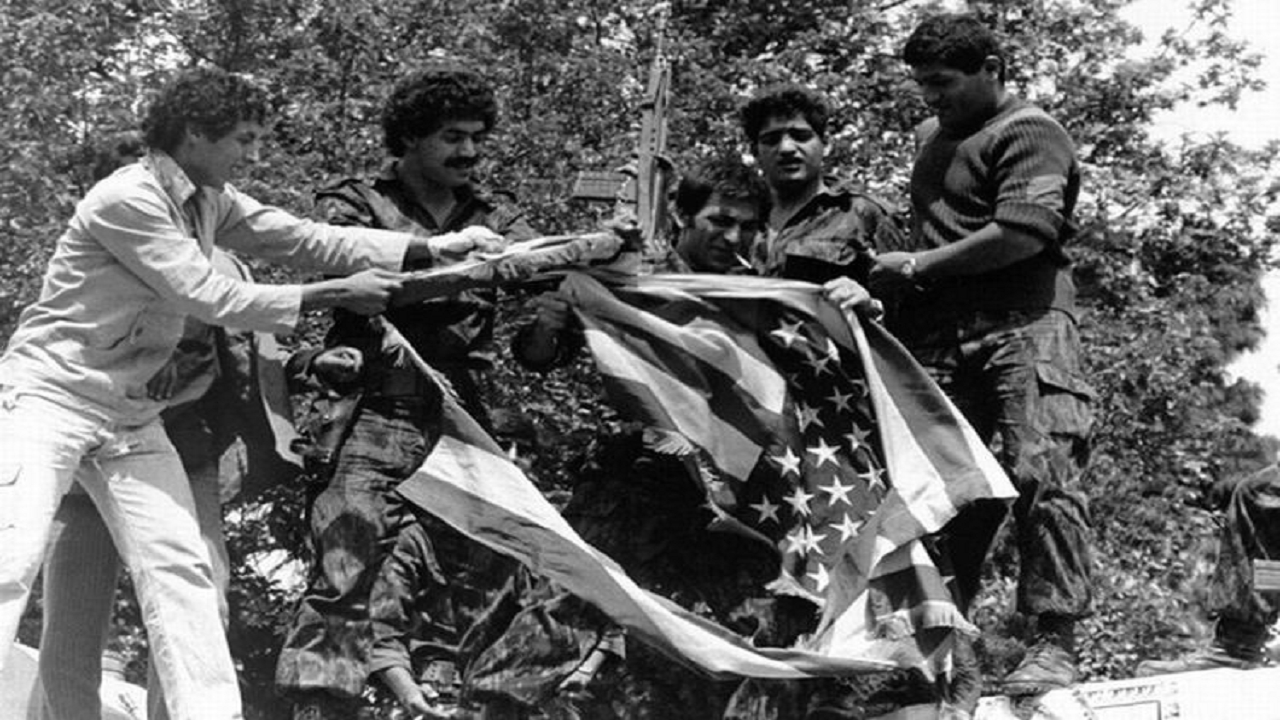 سینمای ایران در بازنمایی تسخیر لانه جاسوسی چطور عمل کرد؟