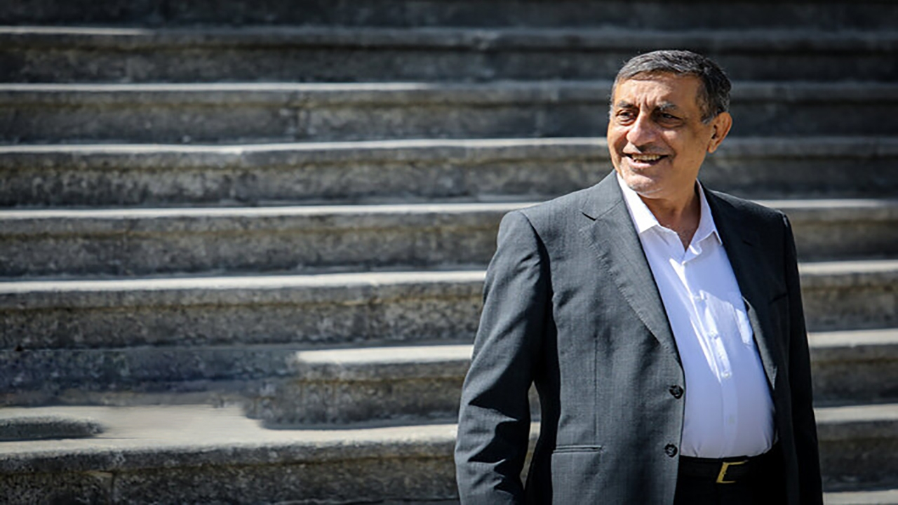 قائم‌پناه: تهران دیگر ظرفیت توسعه ندارد/وام‌ها باید به استان‌های محروم هم برسد