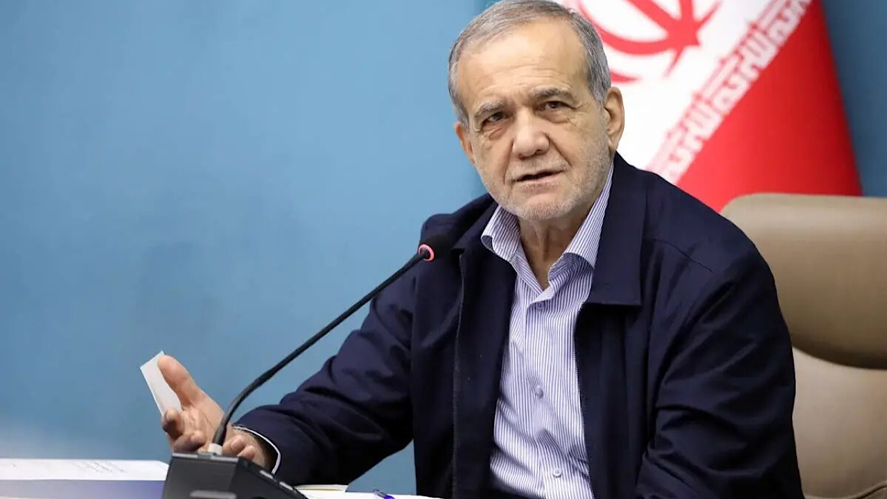 رئیس جمهور: تعلیق جلب‌های ناگهانی کارآفرینان مثالی از همکاری قواست