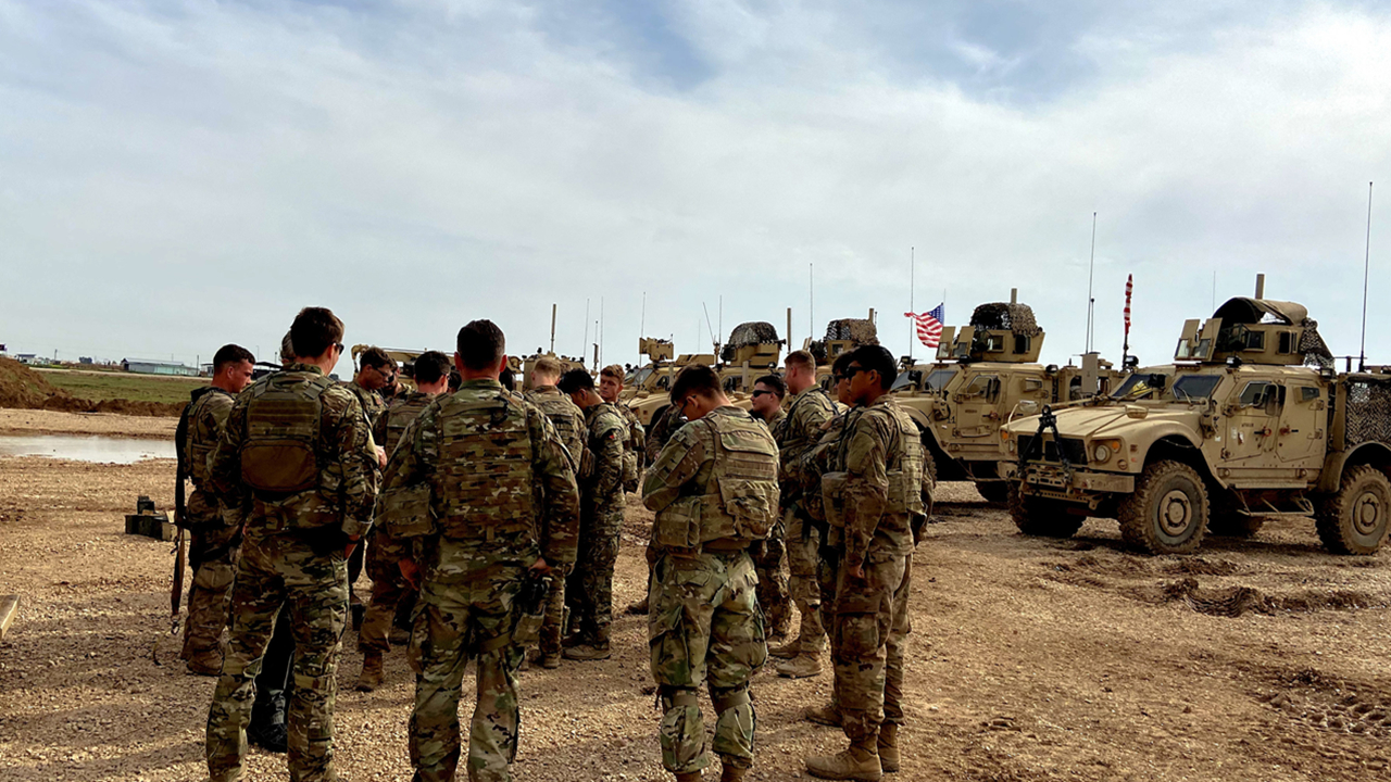 زخمی شدن نیروهای آمریکایی و سوری بر اثر تیراندازی افراد ناشناس