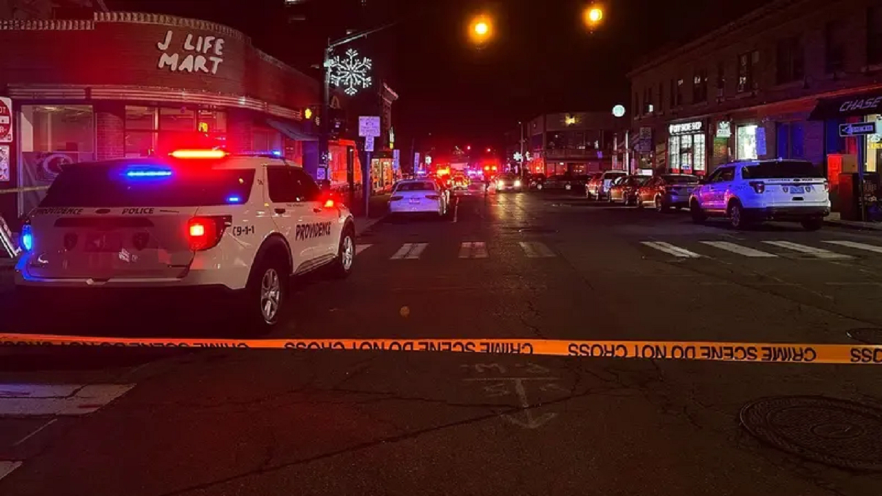 جسد مظنون تیراندازی در دانشگاه براون پیدا شد