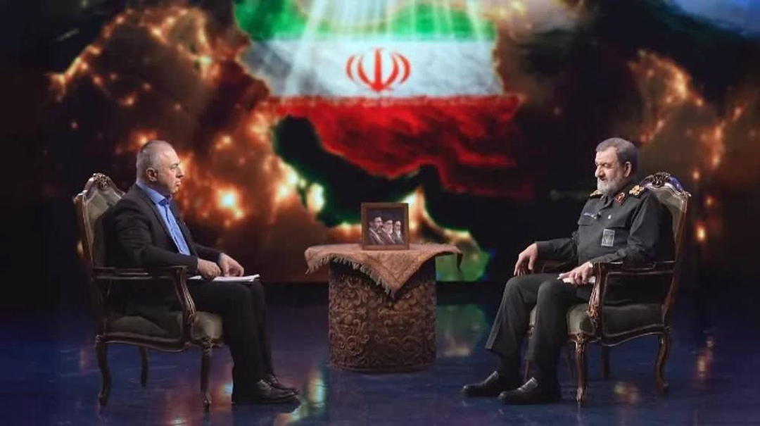 تئاتر، بدون بازیگر ایرانی