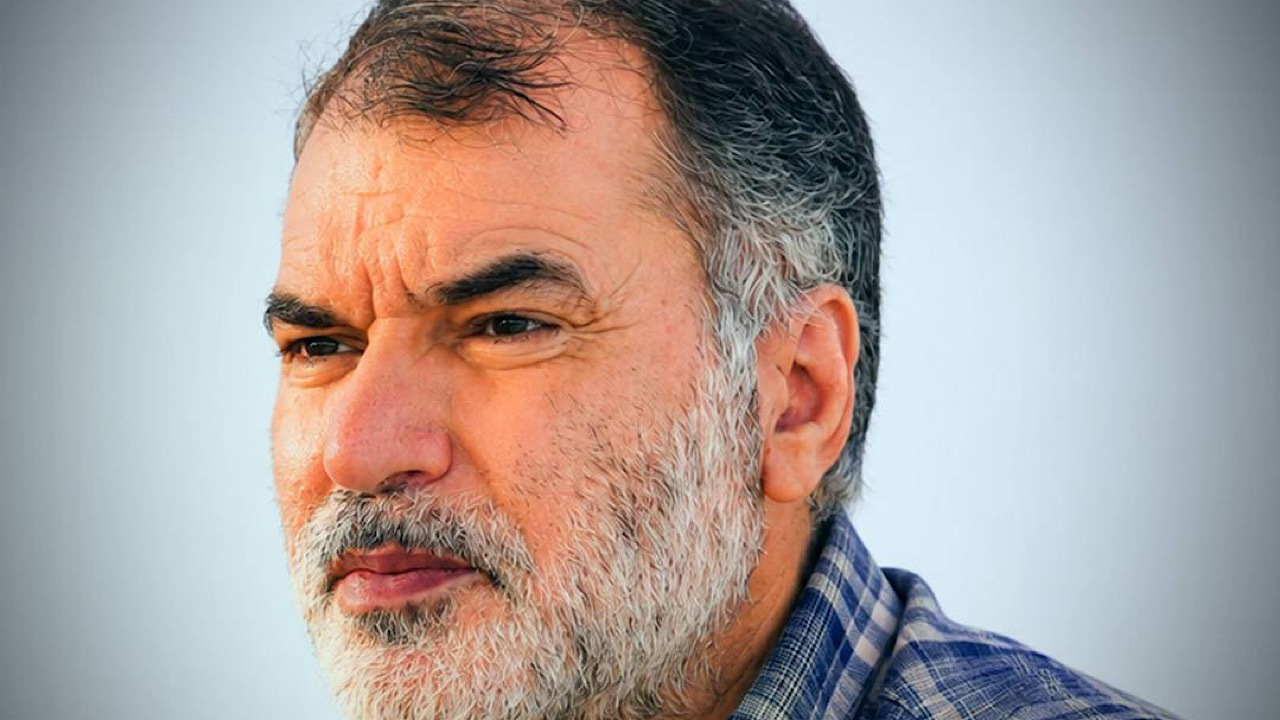 دهنمکی با یک پروژه غافلگیرکننده بازمیگردد؛ «دیوار دفاعی» در راه تلویزیون