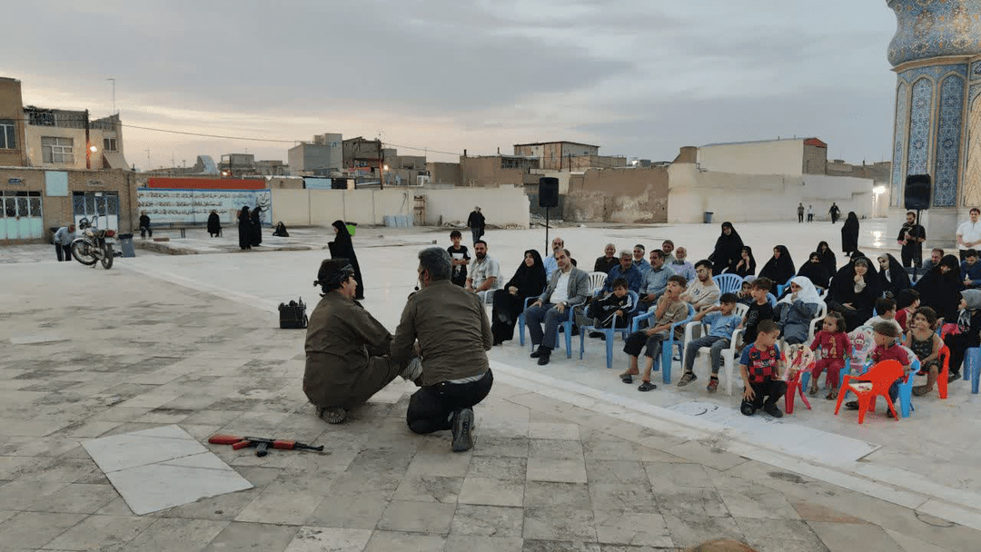 نمایش خیابانی «فراموش‌نشدنی» در آستان مقدس امامزادگان ابراهیم و محمد(ع) اجرا شد