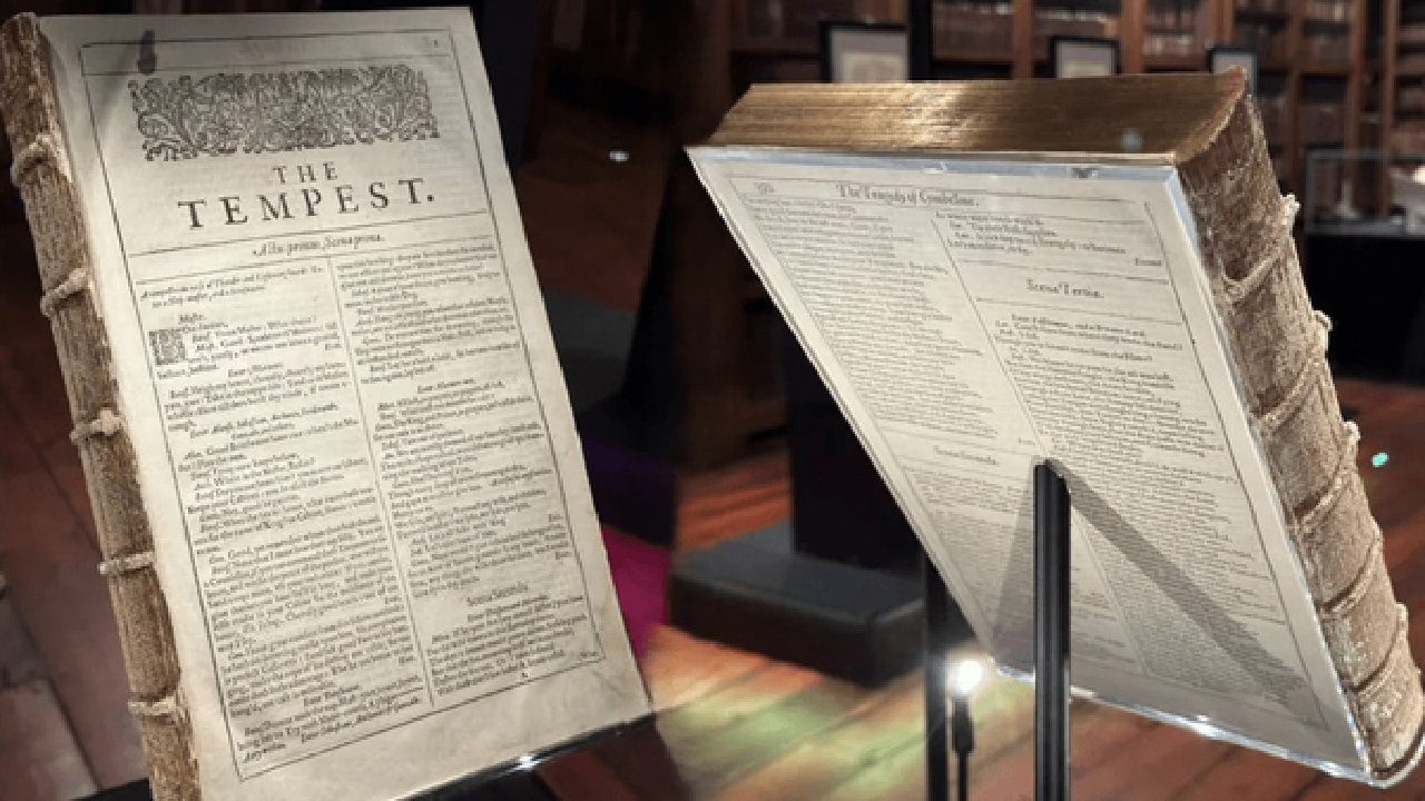 کتاب دزدیده شده شکسپیر ترمیم می‌شود؟