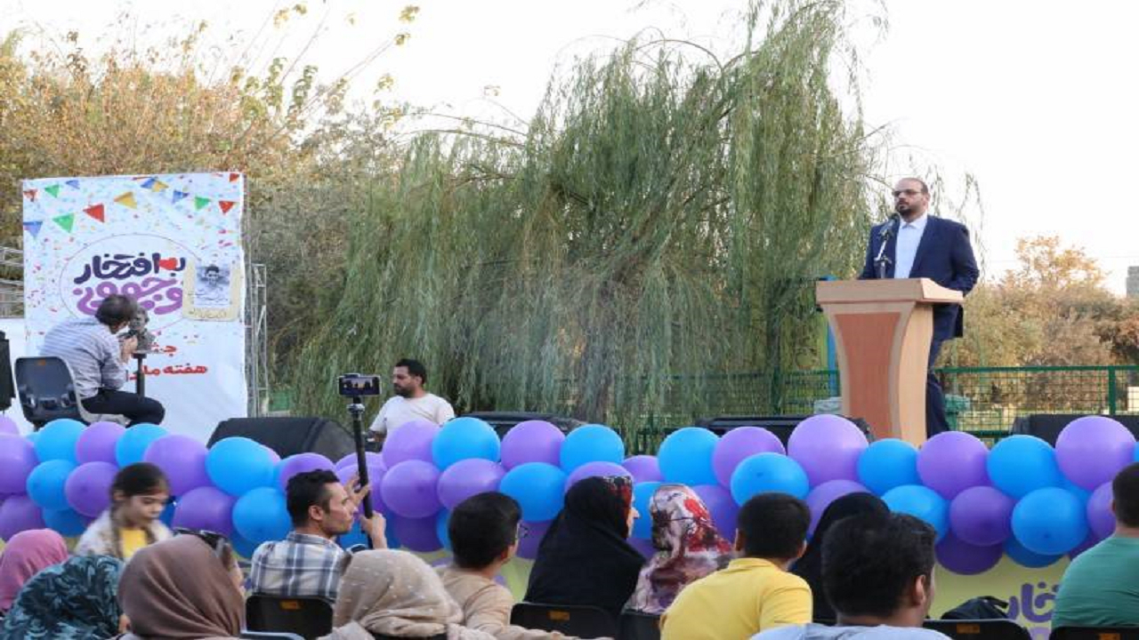 نسل فعلی نوجوان کشور، ادامهدهنده راه شهید فهمیده است