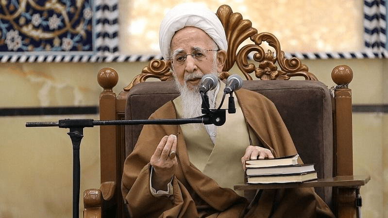 آیتالله جوادیآملی: دختران ایران فرشتهاند؛ از احکام با آنها سخن بگویید