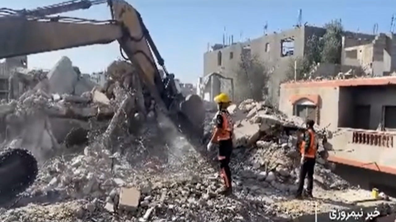 مدفون ماندن پیکر شهدا زیر آوارها در نوار غزه + فیلم