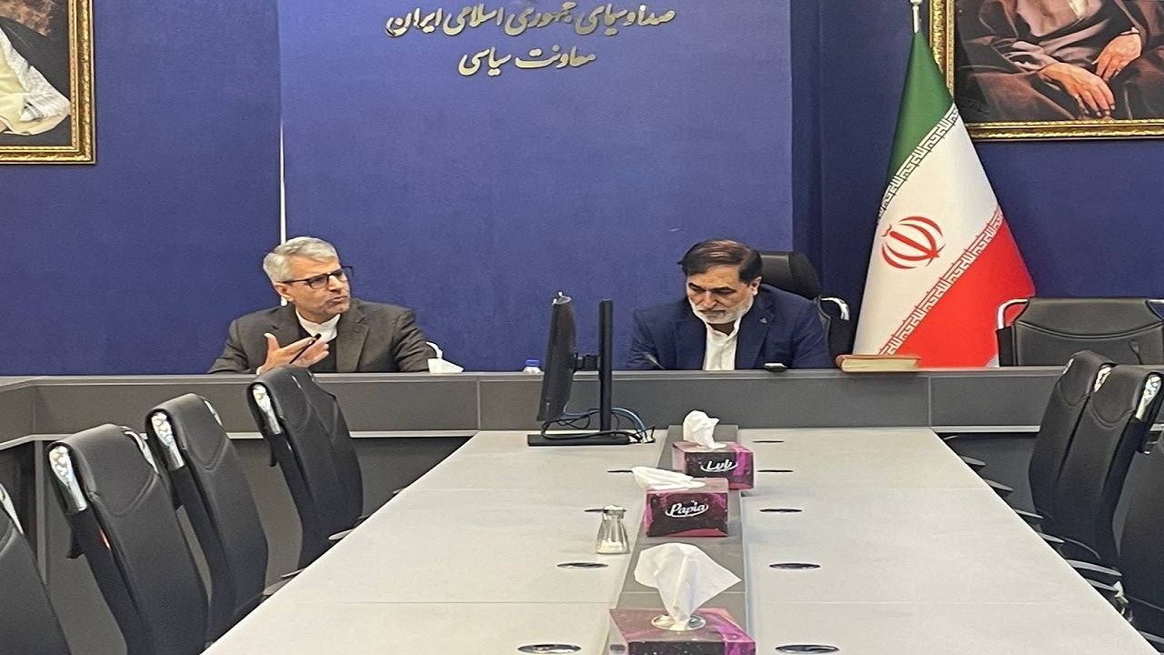 نشست مشترک سخنگوی وزارت امور خارجه و معاون سیاسی صداوسیما