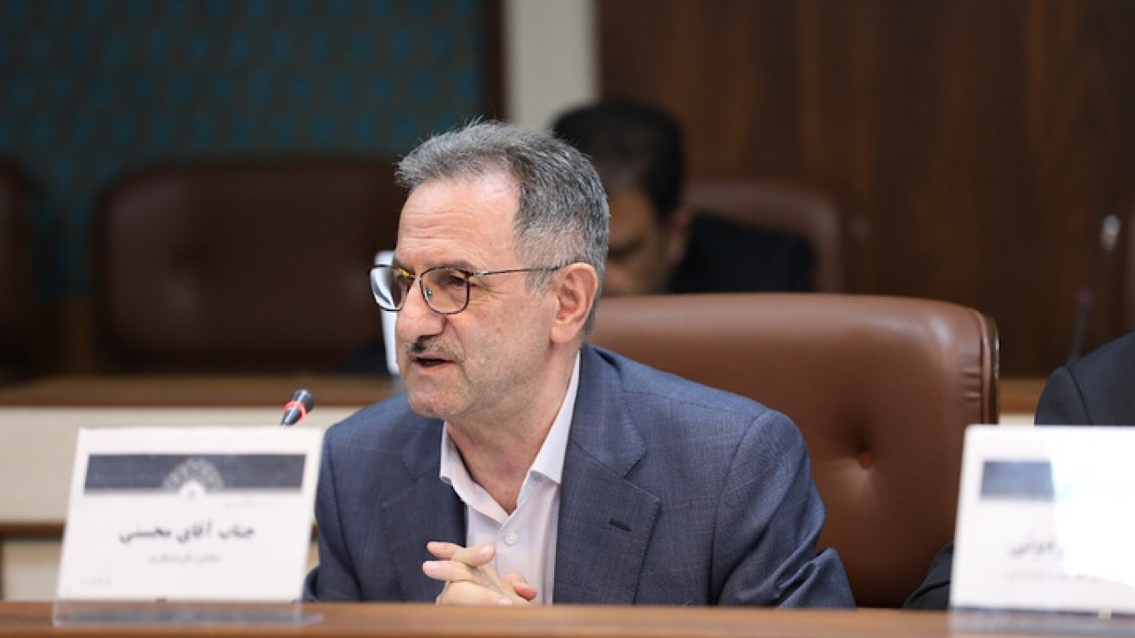 لزوم تخصیص سی درصد از عوارض خروج از کشور به گردشگری