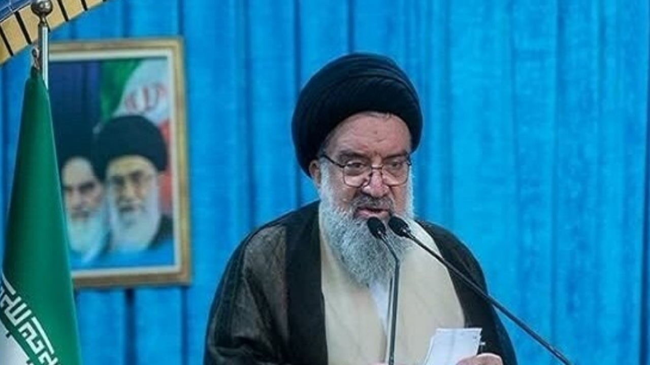 آیت‌الله خاتمی: بی‌حجابی شکستن زیست عفیفانه و اهانت به دین و قانون است