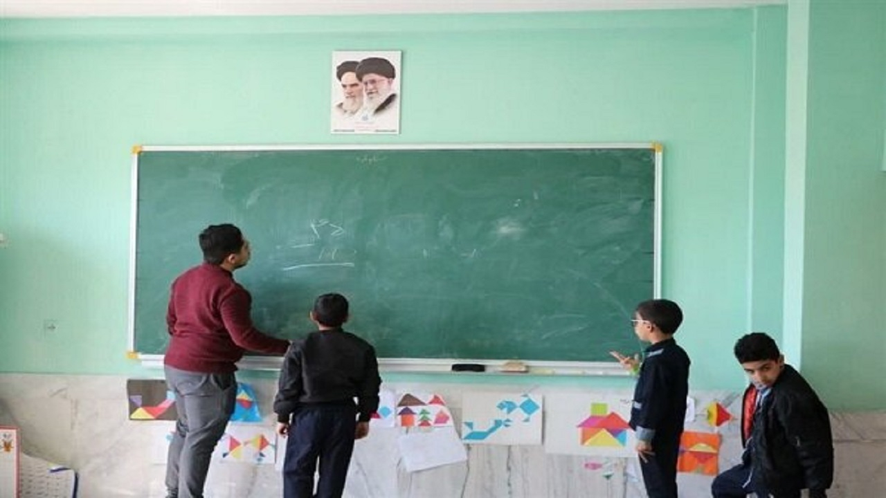 برگزاری جلسه هماهنگی نحوه صدور کارت پایان خدمت یا معافیت برخی معلمان
