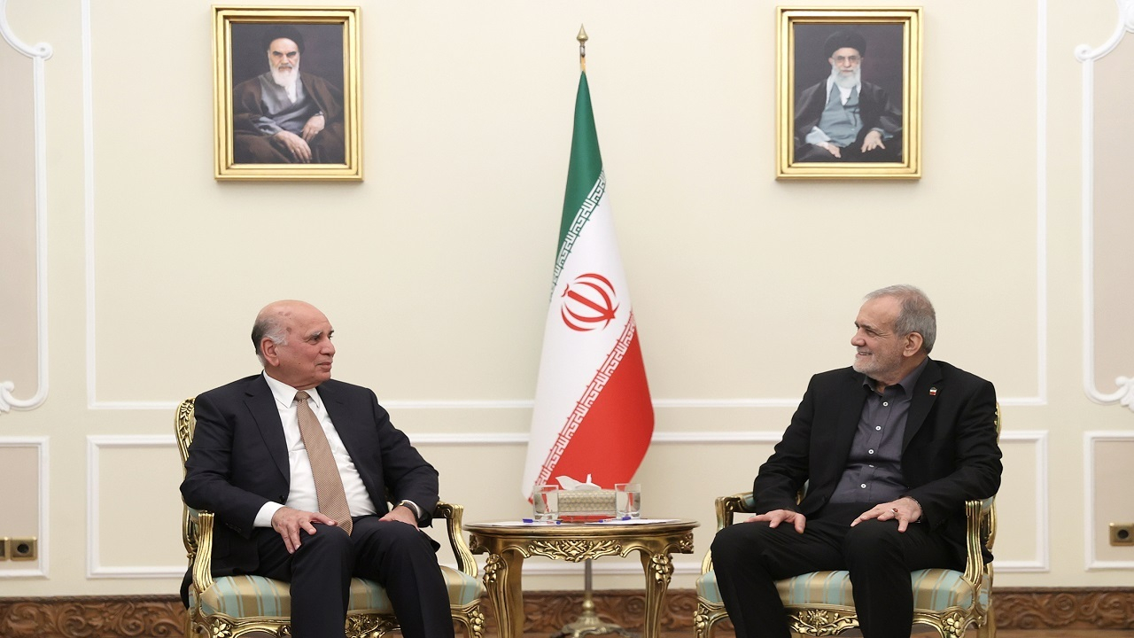 پزشکیان: برای رشد و پیشرفت ملتمان از کسی اجازه نمیگیریم