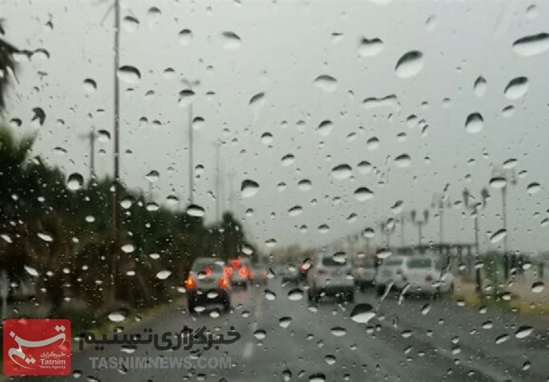 وضعیت راههای کشور؛ باران و مهگرفتگی در جادههای ۱۷ استان