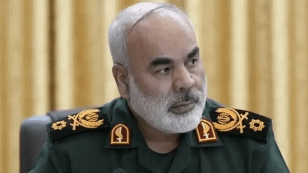 فرمانده نیروی زمینی سپاه خطاب به دشمن: ما منتظریم!
