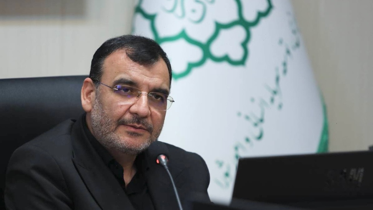 رد ادعای جذب ۲۰ هزار نیرو در شهرداری تهران/ کارکنان شهرداری ۷۵۰۰ نفر کاهش یافت