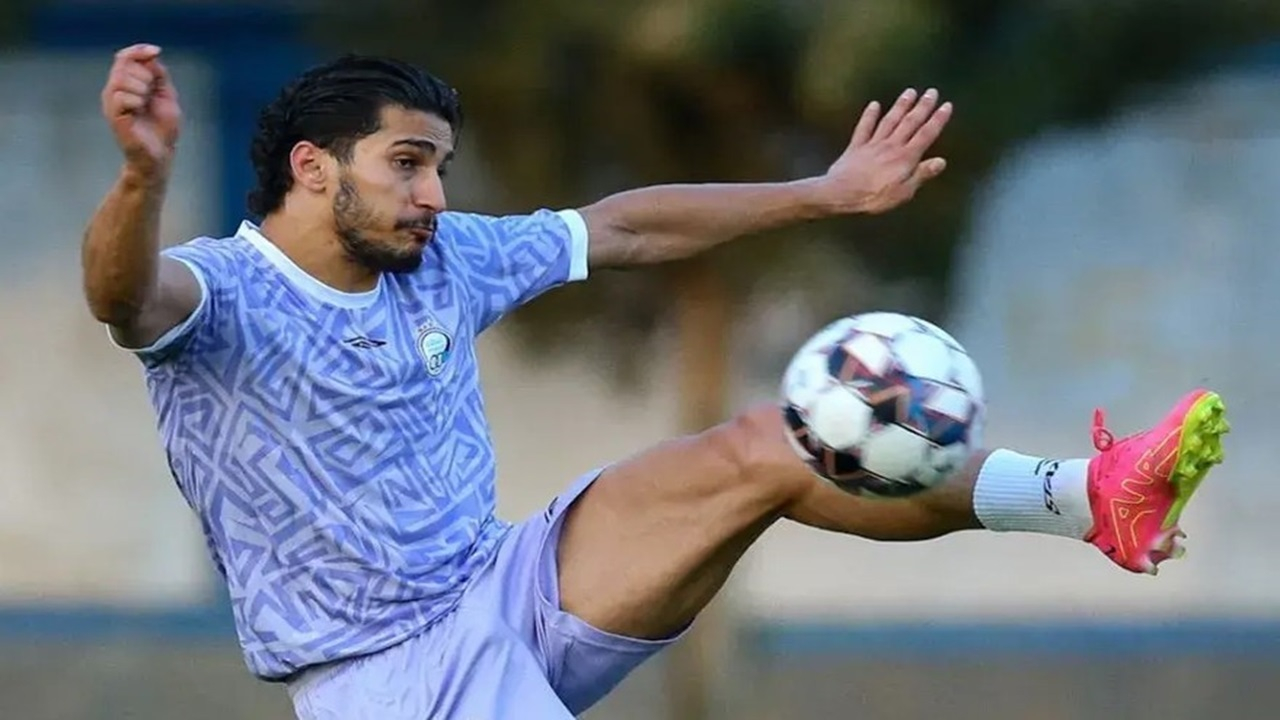 بازیکن استقلال یک ماه از میادین دور شد