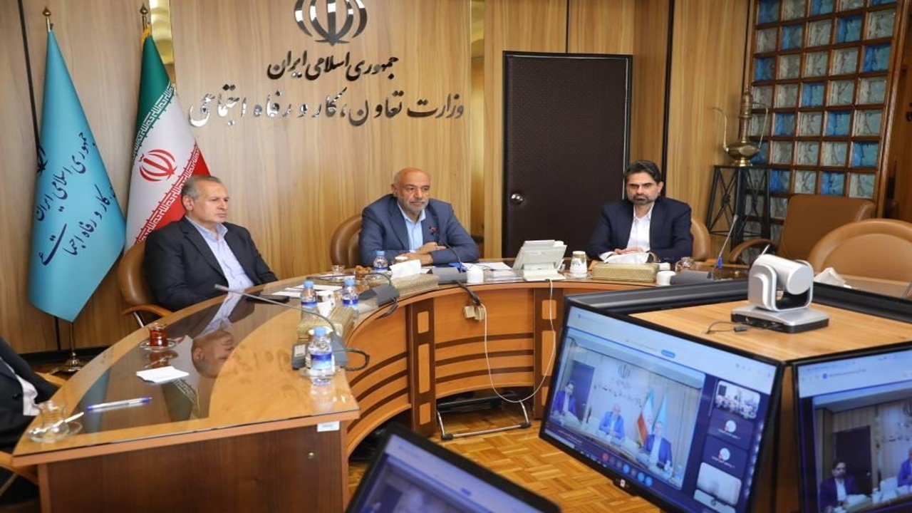 اجرای پایلوت طرح واگذاری خدمات وزارت کار به دفاتر پیشخوان