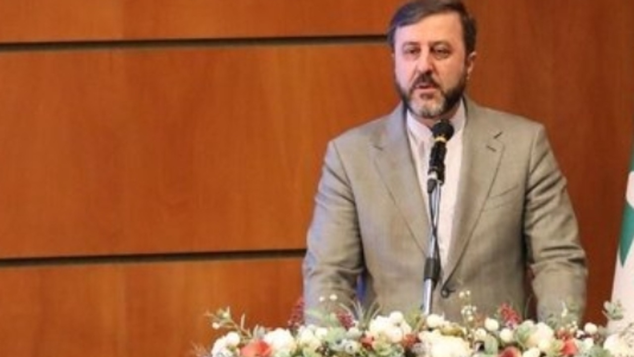 غریبآبادی: هیچ کشتیای بدون مجوز ایران نمیتواند از تنگه هرمز عبور کند