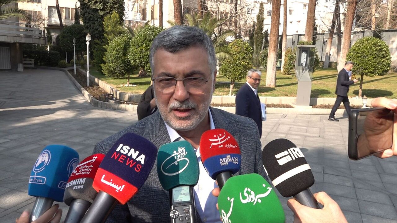 بیش از ۱۷۰ بیماری خاص تحت پوشش بیمه قرار دارد/ ابراز رضایت رئیس جمهور از طرح پزشکی خانواده