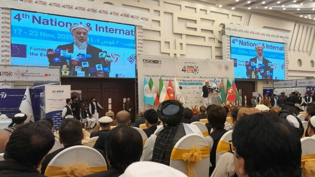 افغانستان در پی گشایش مسیرهای تجاری جدید برای کاهش وابستگی به پاکستان