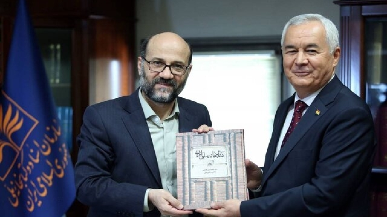قدردانی از توزیع شاهنامه در تاجیکستان