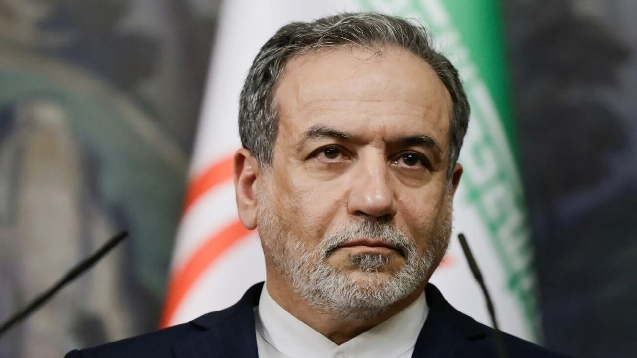 عراقچی خطاب به نخست‌وزیر انگلیس: مقصر را در جای اشتباهی جست‌و‌جو می‌کنید