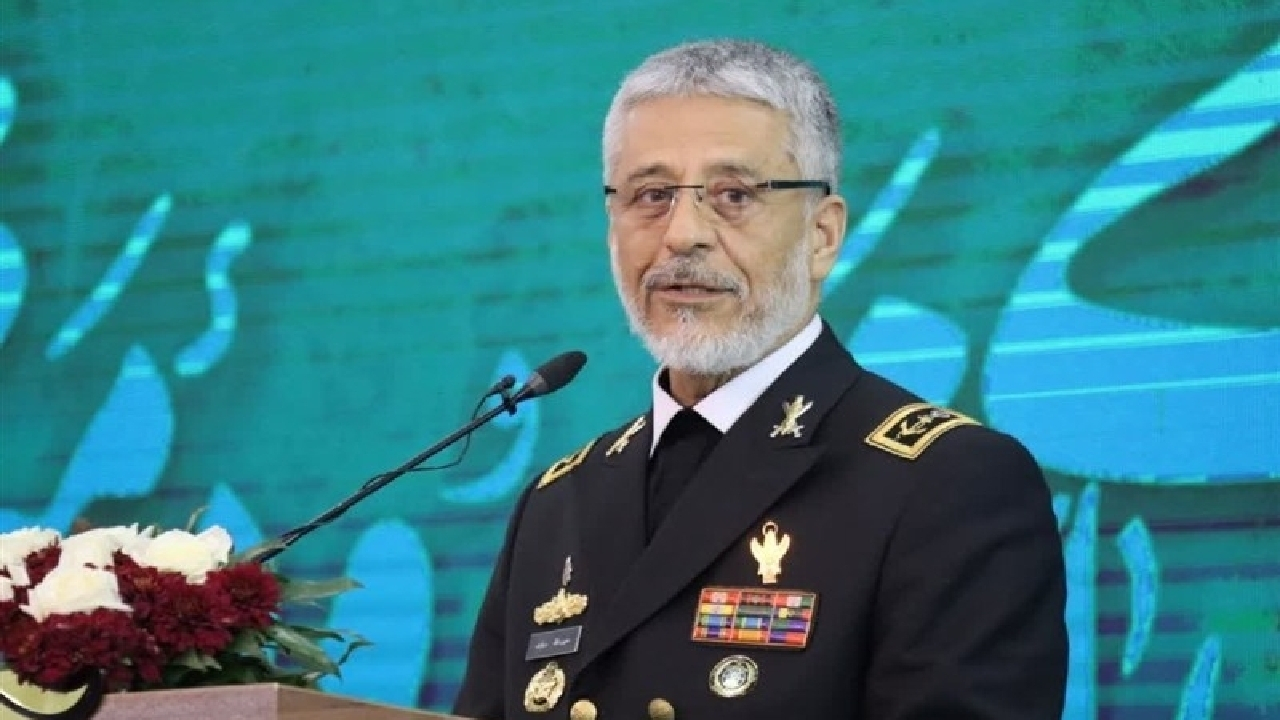 دریادارسیاری: دریانوردان در خط مقدم تابآوری اقتصادی کشور ایستادند