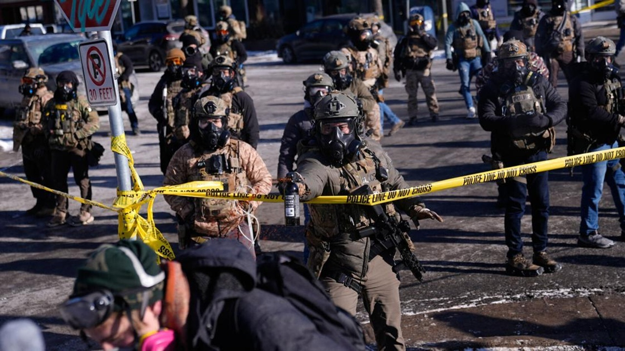 ادامه اعتراضات در آمریکا به سیاست های ضد مهاجرتی ترامپ + فیلم